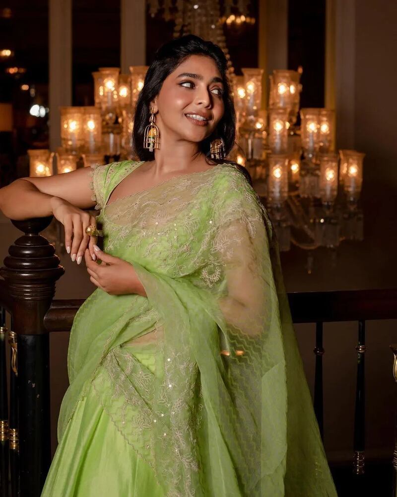 Aishwarya lekshmi new ponniyin selvan hot