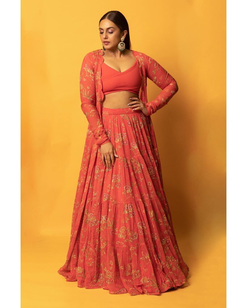 Huma qureshi new valimai hot clicks