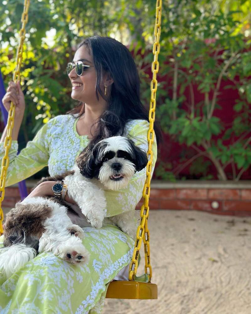 Keerthy suresh new dog hot clicks
