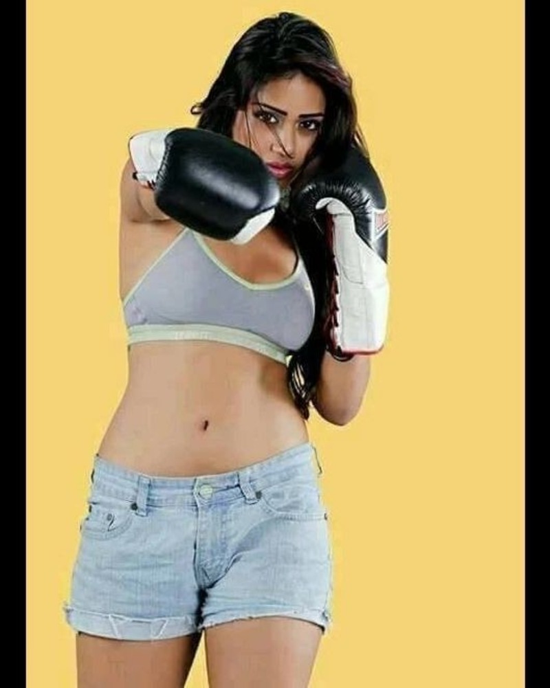 Nivetha pethuraj new hot clicks viral