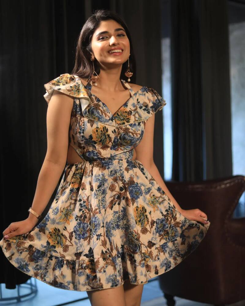 Pragyanagra hot new clicks