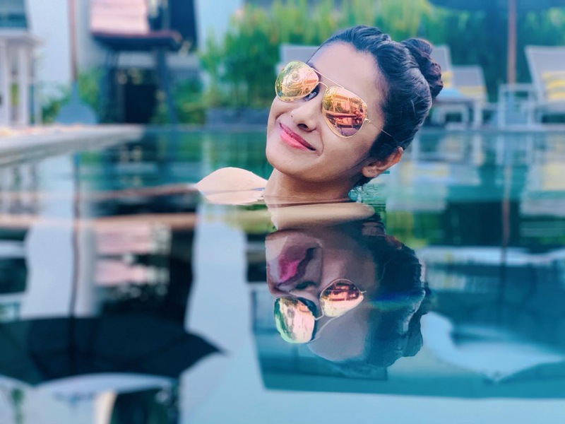 Priyabhavanishankar pool new hotclicks