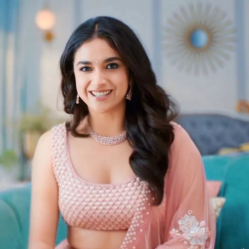 Keerthy suresh new hot