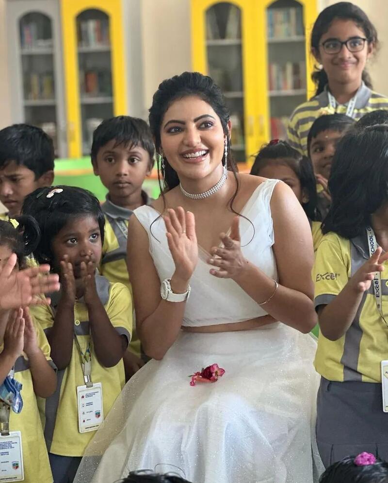 Athulyaravi hot new clicks