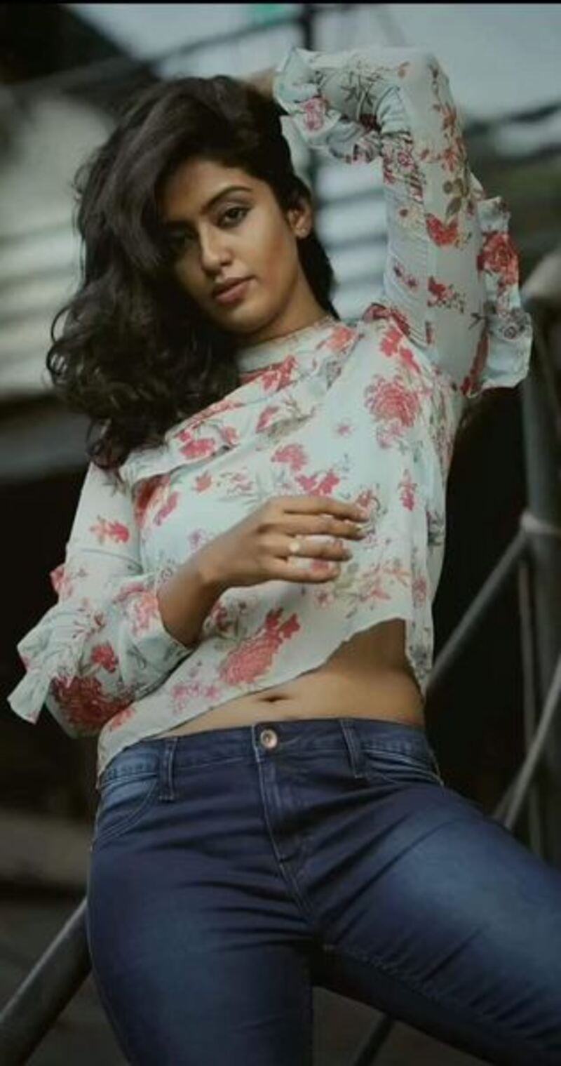 Roshniharipriyan vijaytv new hot