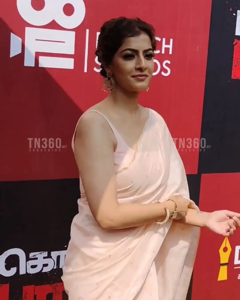 Varalaxmisarathkumar tamil new hot