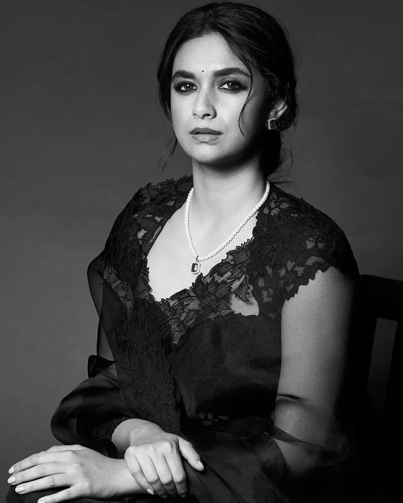 Kerthysuresh hot new clicks