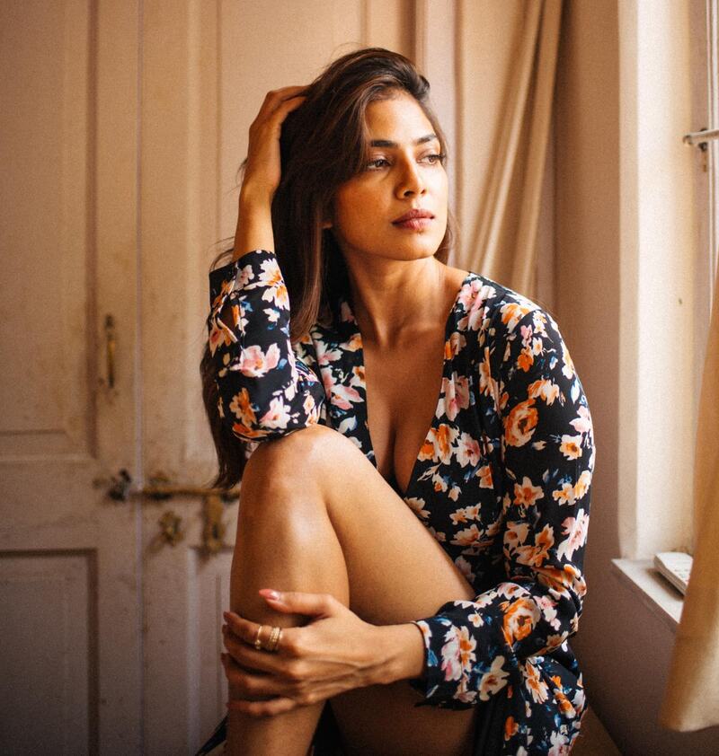 Malavikamohanan actress new hotclicks