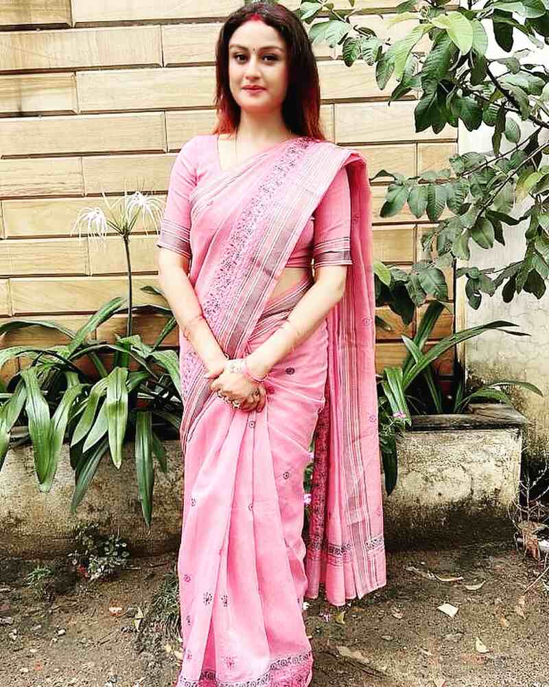 Soniaaggarwal actress new hotsaree