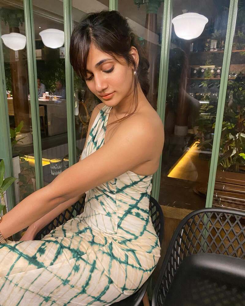 Losliyamariyanesan biggboss new hotclicks