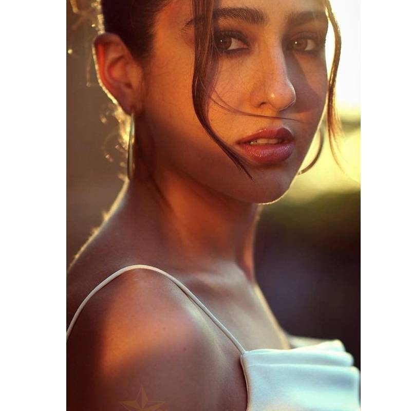 Sara latest photo viral