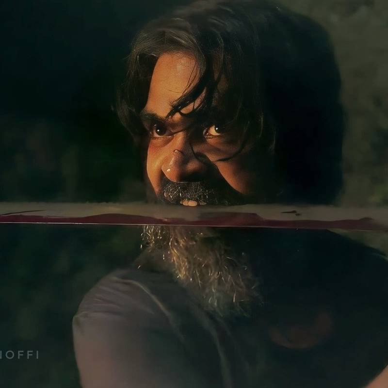 Simbu latest pathu thala review