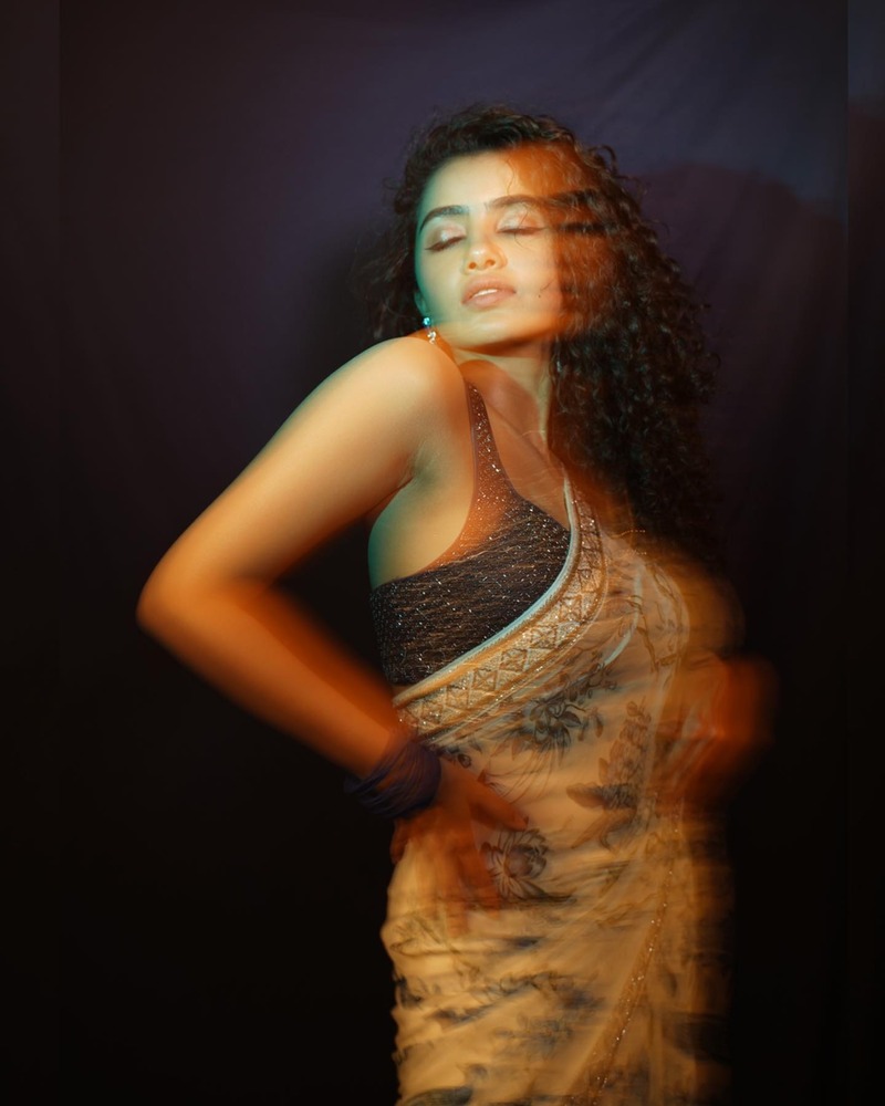 Anupama actress new hot