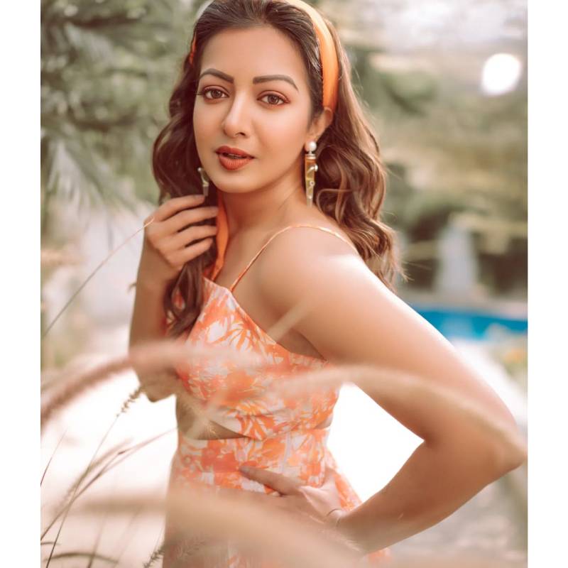 Cathrine tresa latest photos