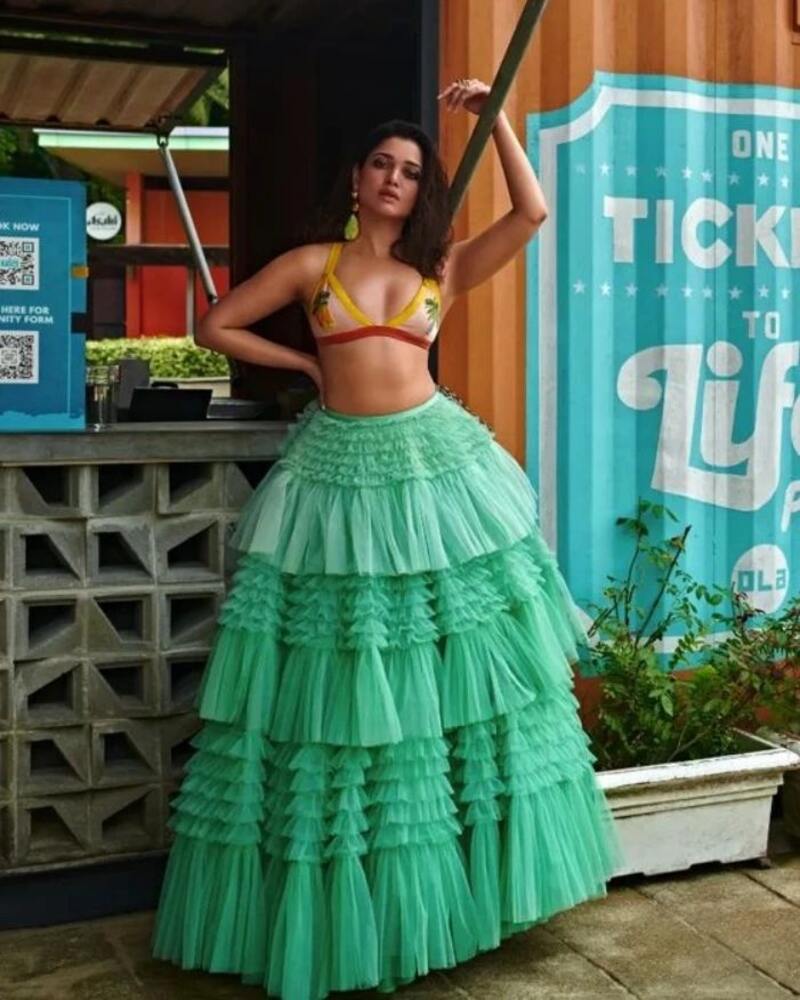 Tamannaahbhatia bikkini new hotcliks