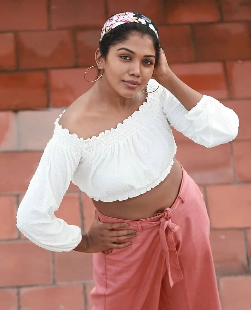 Riythvika biggboss new photo
