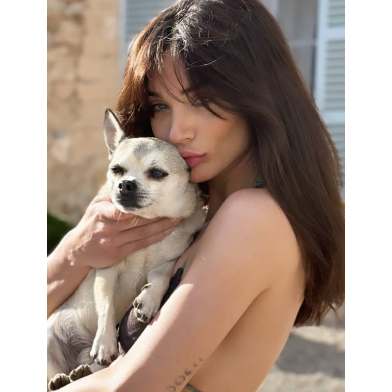 Amy jackson latest click