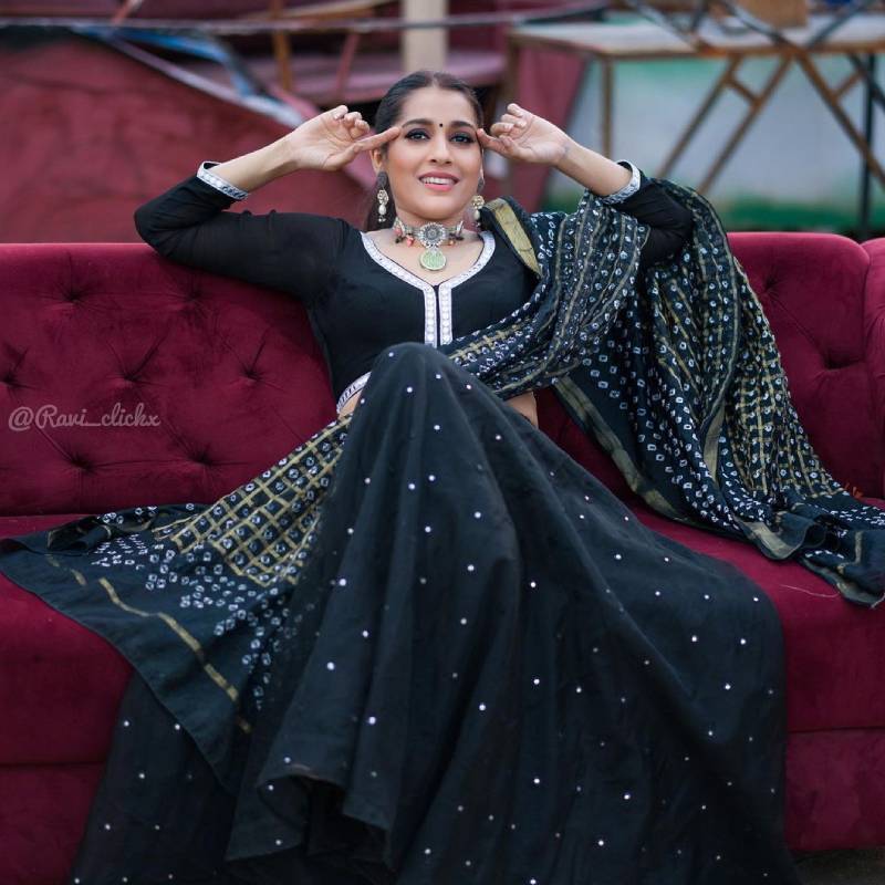 Rashmi in black photoshoot