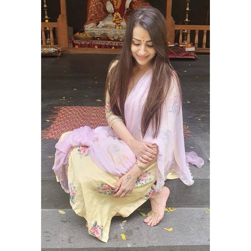 Trisha latest photos uodate