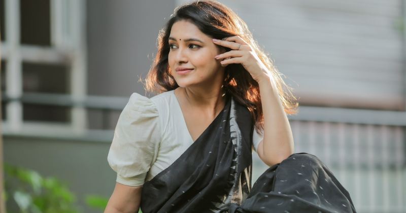 Vani latest clicks viral