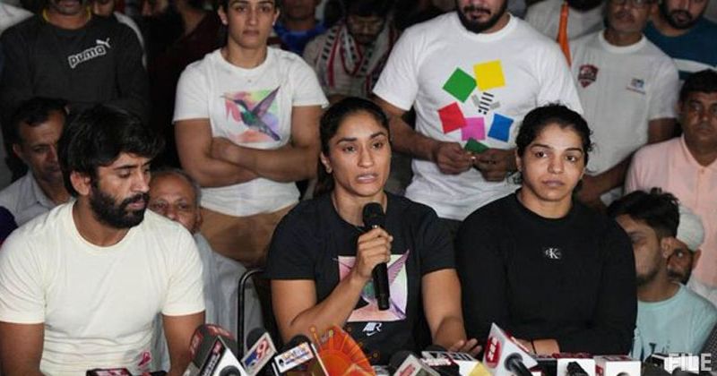 Wrestlers protest stopped