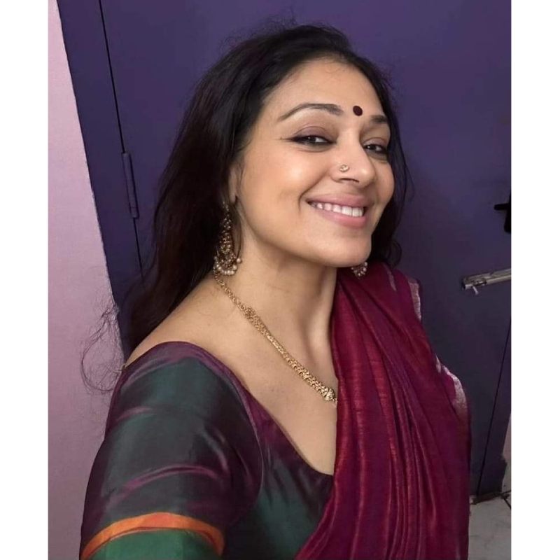 Shobhana latest click viral