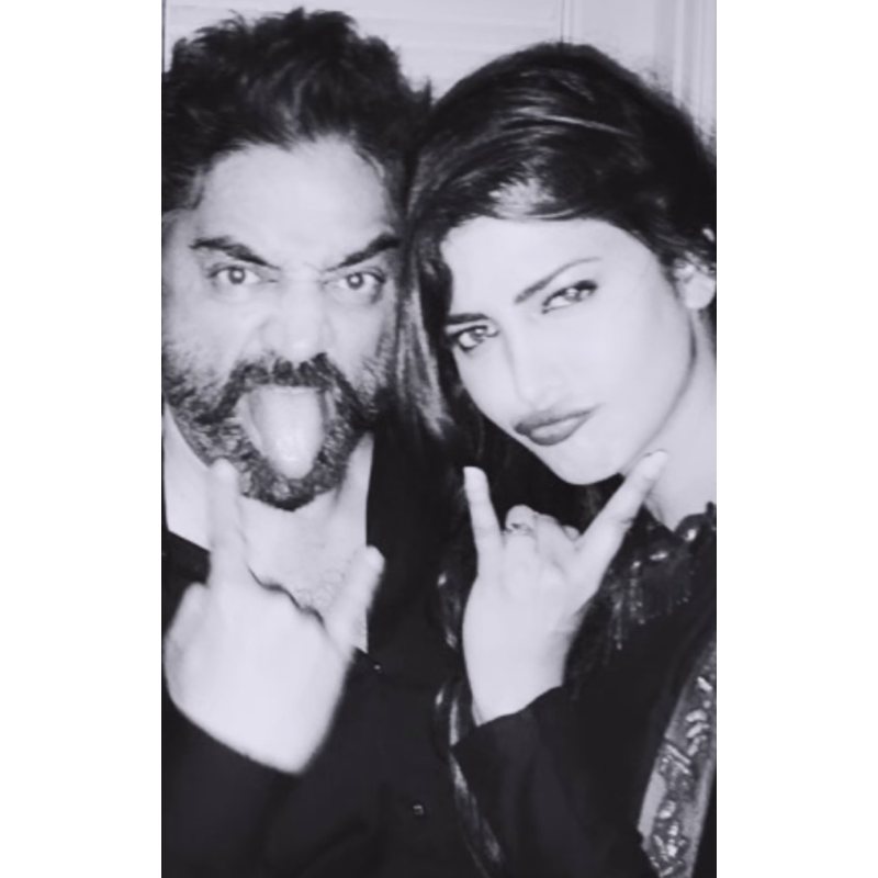 Shruti video viral black saree