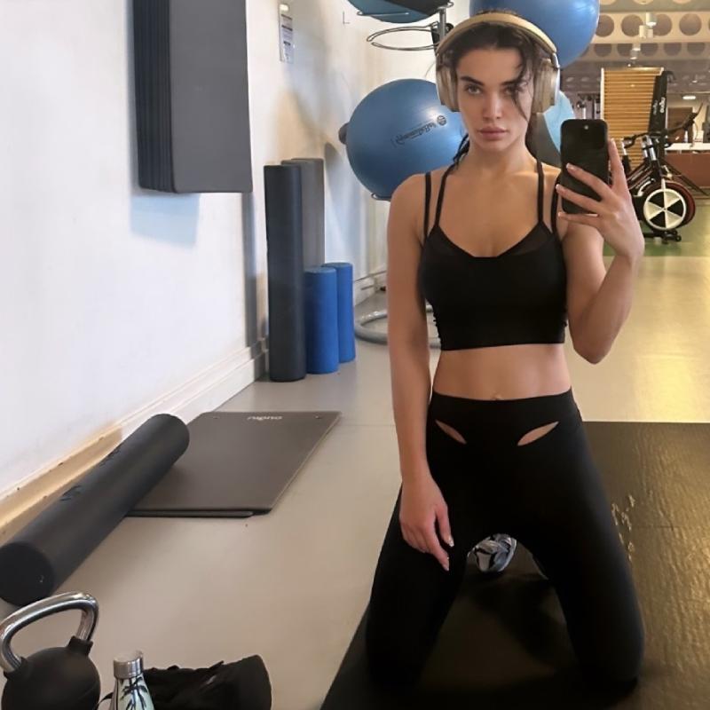 Amy latest click viral