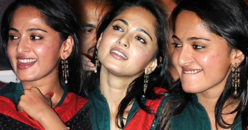 Anushka shetty old pictures hot clicks