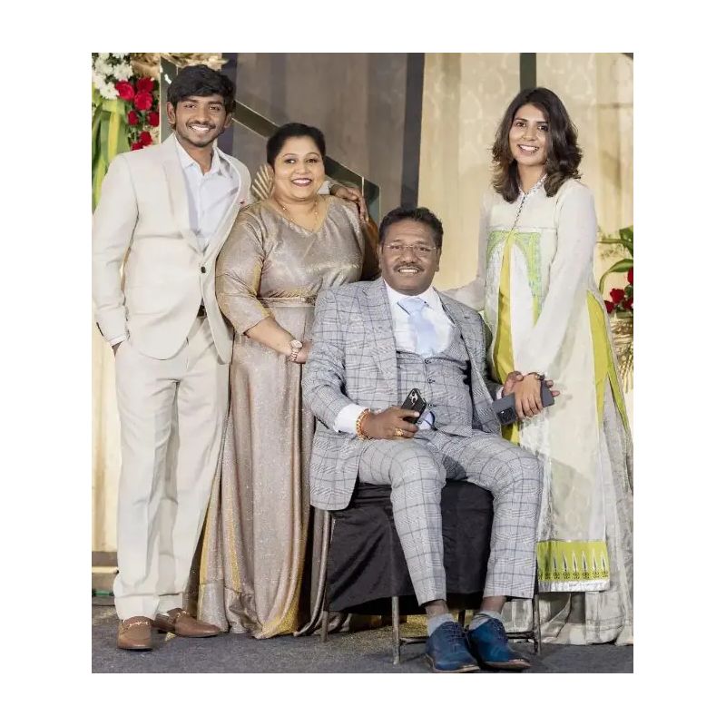 Karunas daughter wedding clicks