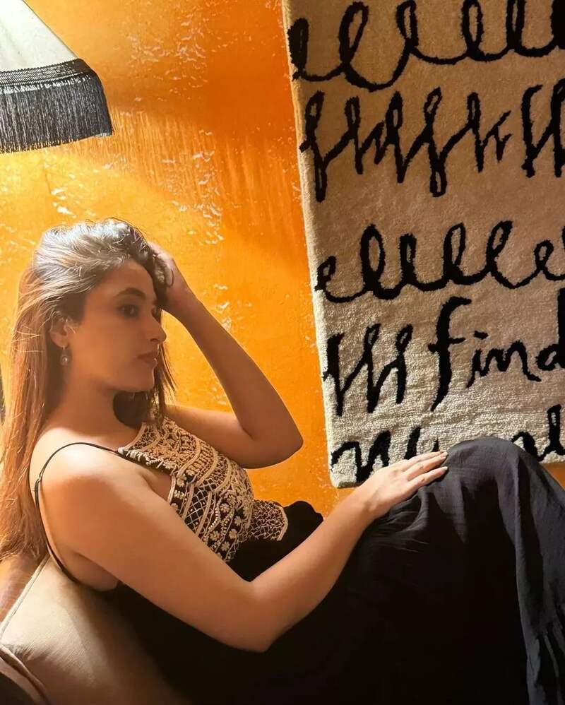 Priyanka mohan new clicks