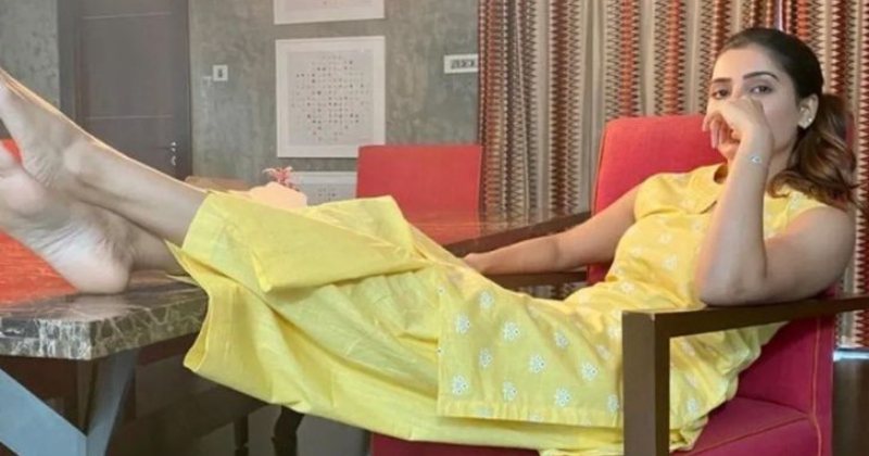 Samantha new year click