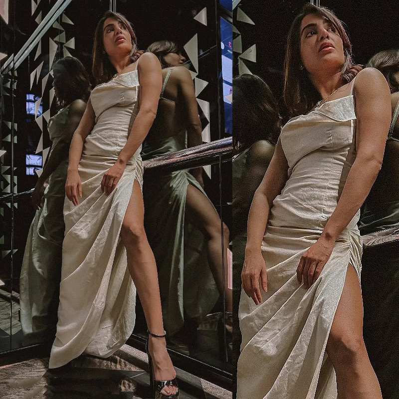 Samantha new year click