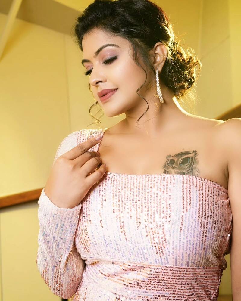Rachitha mahalakshmi biggboss clicks