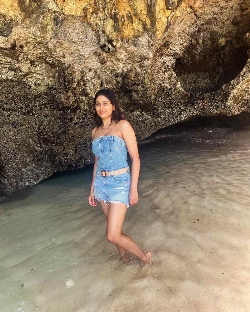 Manisha yadav new beach clicks photos