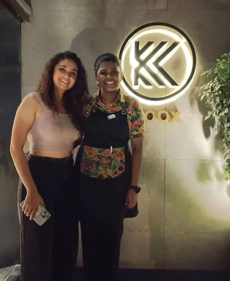 Keerthy suresh new party clicks vairal