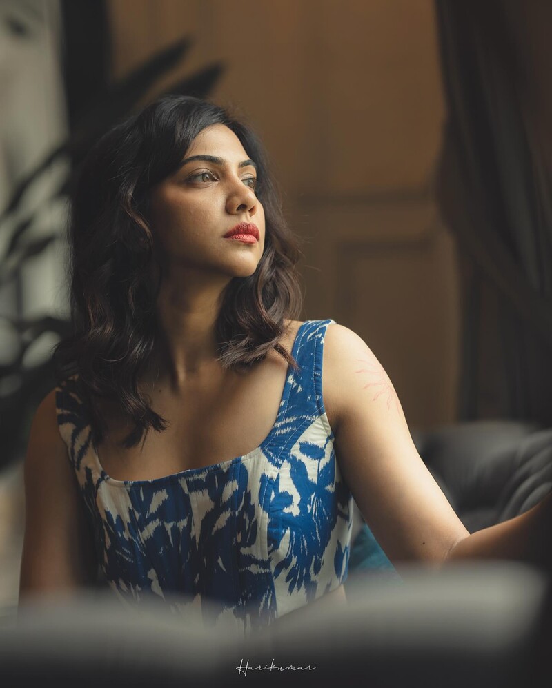 Madonna sebastian new blue dress clicks