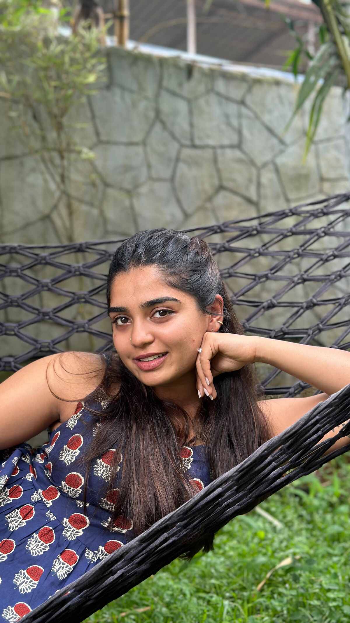 Gouri in swmming pool suit vedio