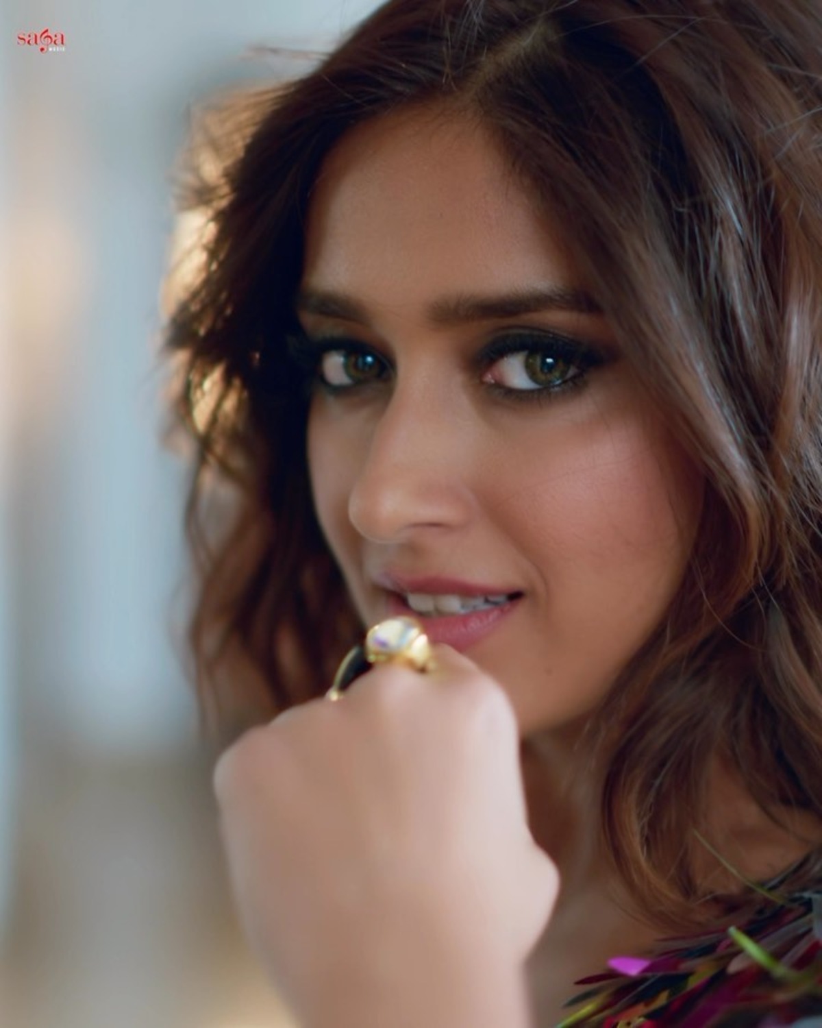 Ileana in bathroom selfie viral photo
