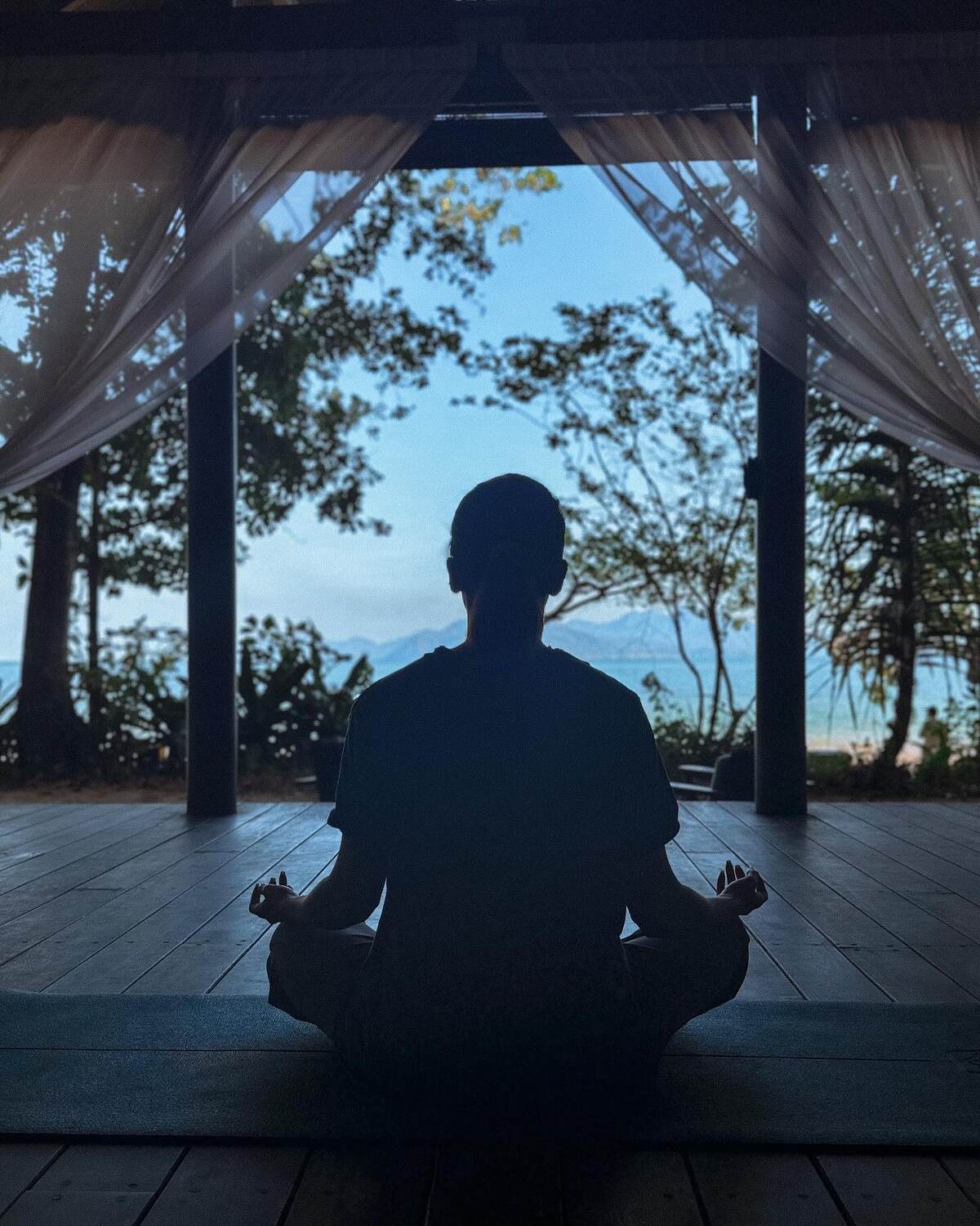 Samantha in tour lake side photo