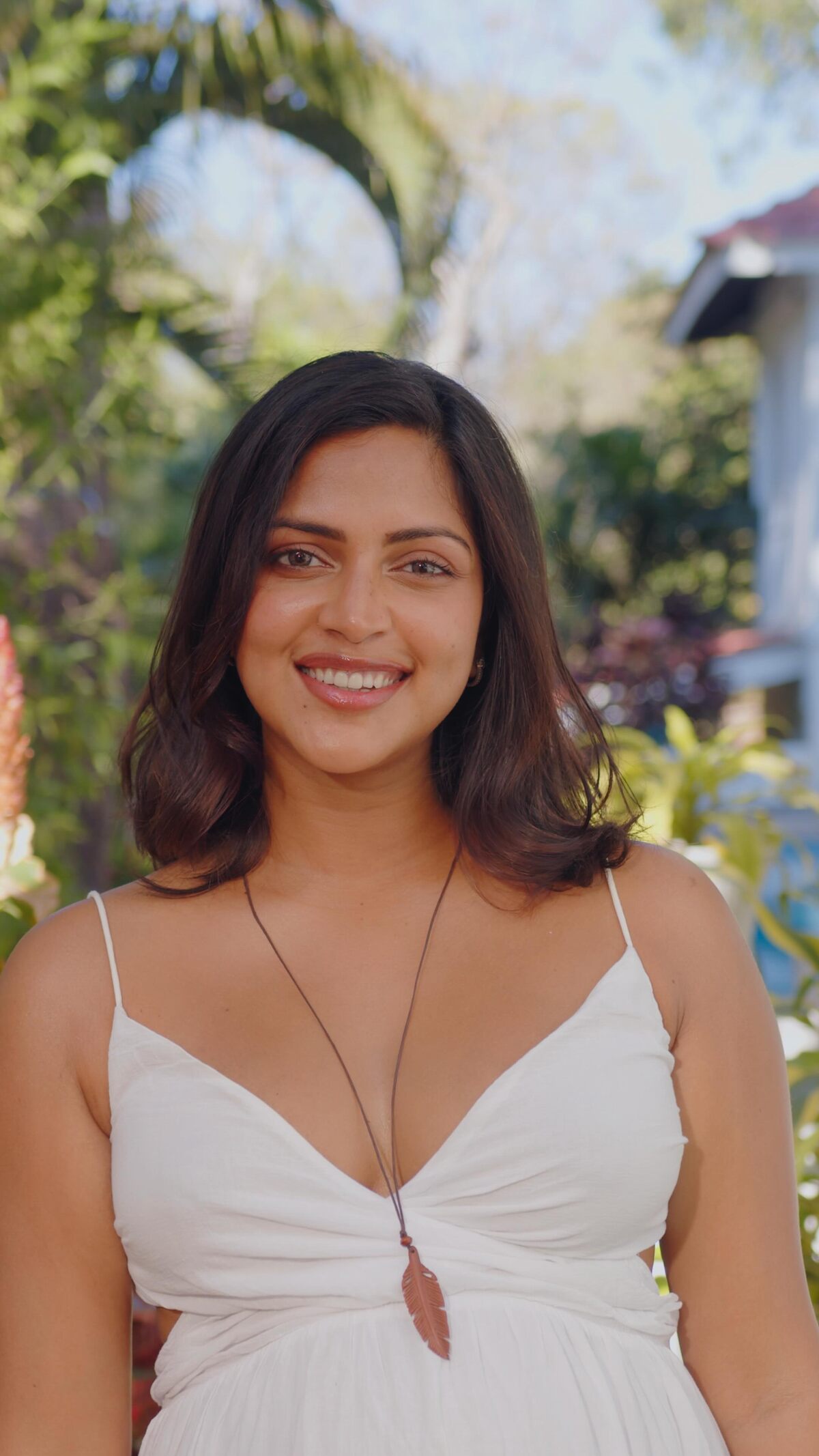 Amalapaul ad in insta vedio viral