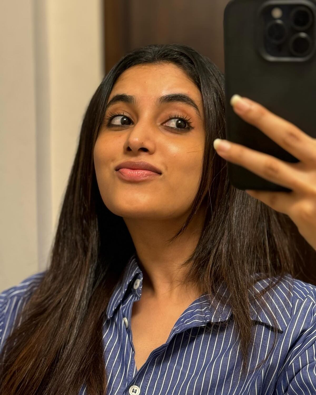 Priyanka mohan new shirt clicks hot